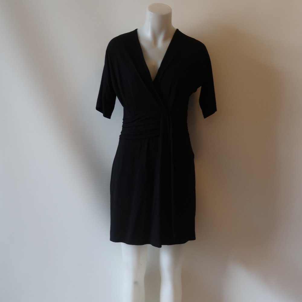 GENDER BIAS BLACK RUCHED SHORT SLEEVE DRESS SZ S *